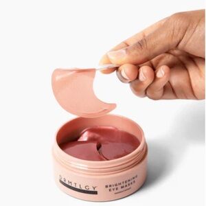 Drmtlgy Brightening Eye Masks